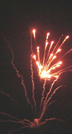 4boom.jpg (13991 bytes)